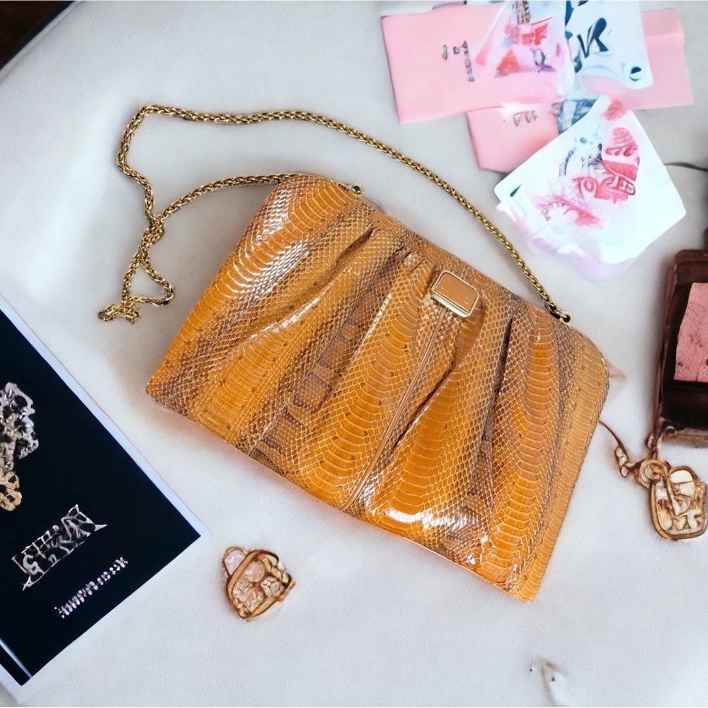 Vintage 1960s Snow White Snake skin leather clutch shoulder bag purse boho - Picture 2 of 16